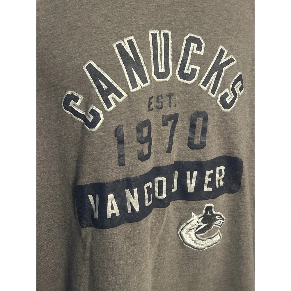 Vancouver Canucks NHL Knights Apparel Lightweight Hoodie Men's 2XL